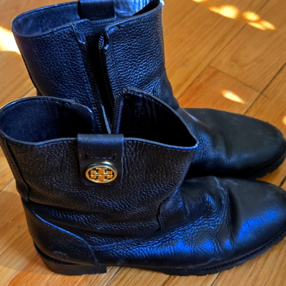 Black Leather Tory Burch Ankle Length Boots
